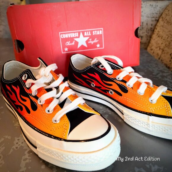 All Star Converse NIB Lo Chucks with Flames Size Mens 5 Womens 7 - Picture 3 of 14